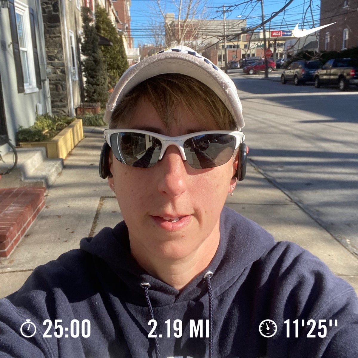 TTBecomingABet1's tweet photo. Felt great to get out there and do a quick run yesterday! Go enjoy the sunshine if it’s out where you live. Your mind &amp; body will thank you!
Followed up with a DELICIOUS 𝗔𝗿𝗯𝗼𝗻𝗻𝗲 𝗙𝗲𝗲𝗹𝗙𝗶𝘁 𝗖𝗼𝗳𝗳𝗲𝗲 𝗽𝗿𝗼𝘁𝗲𝗶𝗻 shake! 
#fitness #arbonne #5krunner #runnerlife https://t.co/iFIGtSjFI0