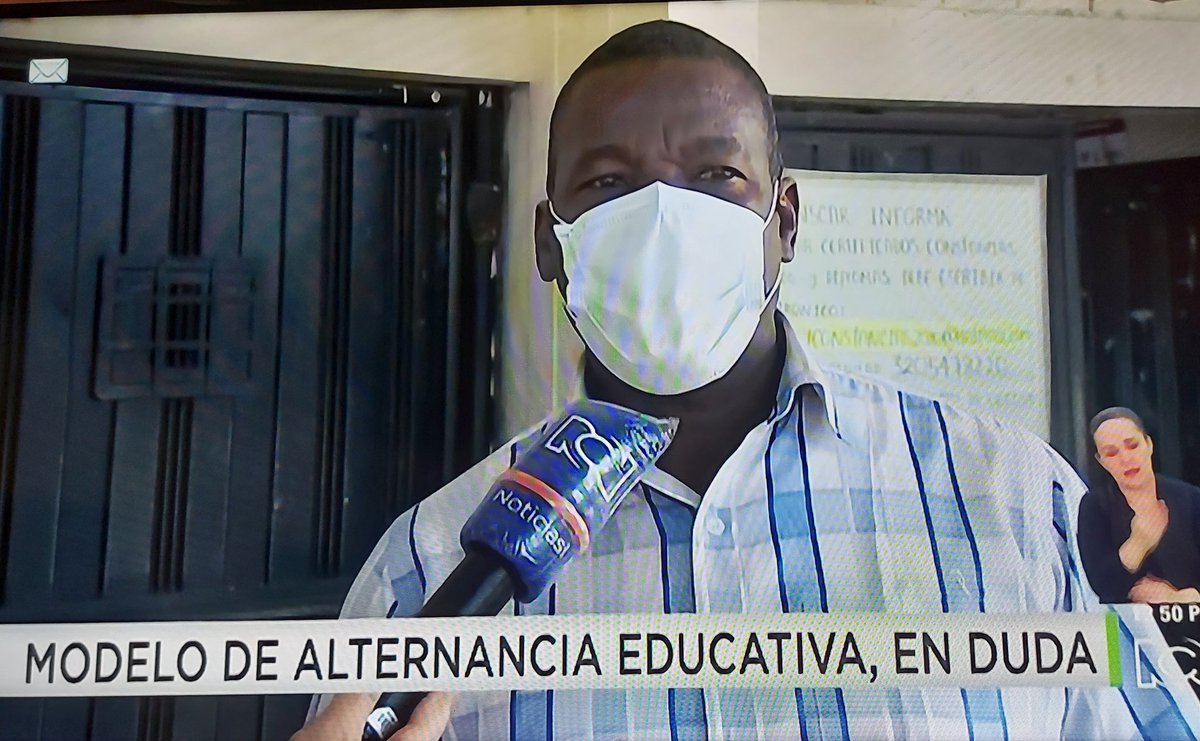 Cuestiomamiento de rectores directivos de <a href="/PFendidoc/">Fendidoc</a> al retorno a las instituciones educativas en Alternancia por falta de garantías y condiciones, dadas las altos cifras de contagio y ocupación UCIS , infraestructuras y personal . Presentes !! <a href="/mipema2260/">Miguel Perez</a>