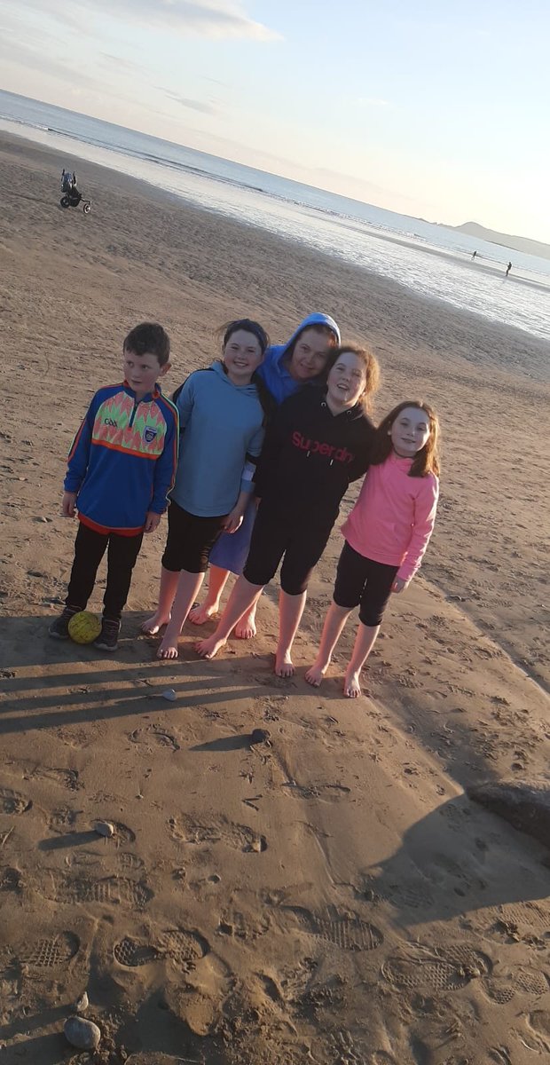 #100daysofwalking #100dailydips Busy week of family walks and vitamin Sea for me! 5km run with my CF warrior as well! So lucky she is so strong. Here's to a week of homeschooling!! 🤔😂😂 Will be a hide in the utility if anyone is looking for me!