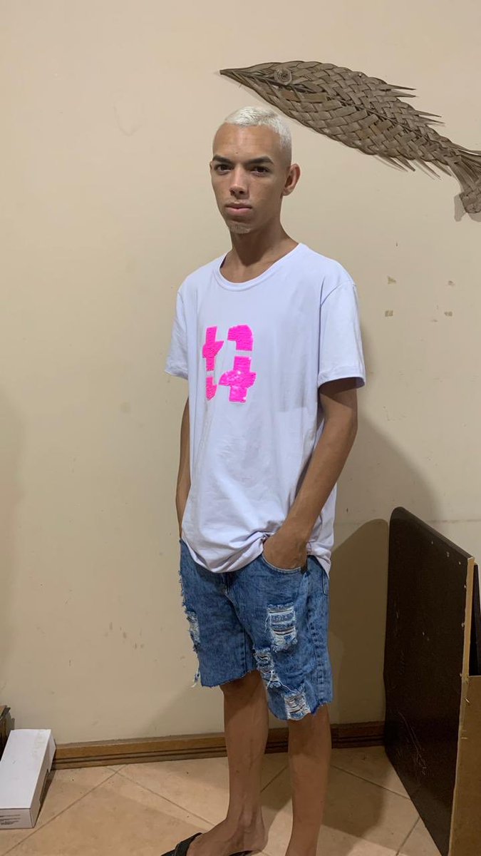 Mtsdocorte10's tweet photo. Na duvida, vai as duas mrm 🤬📸🤪 https://t.co/wVsrRaFEGh