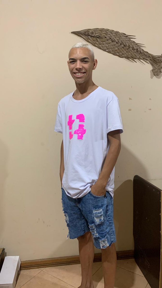 Mtsdocorte10's tweet photo. Na duvida, vai as duas mrm 🤬📸🤪 https://t.co/wVsrRaFEGh