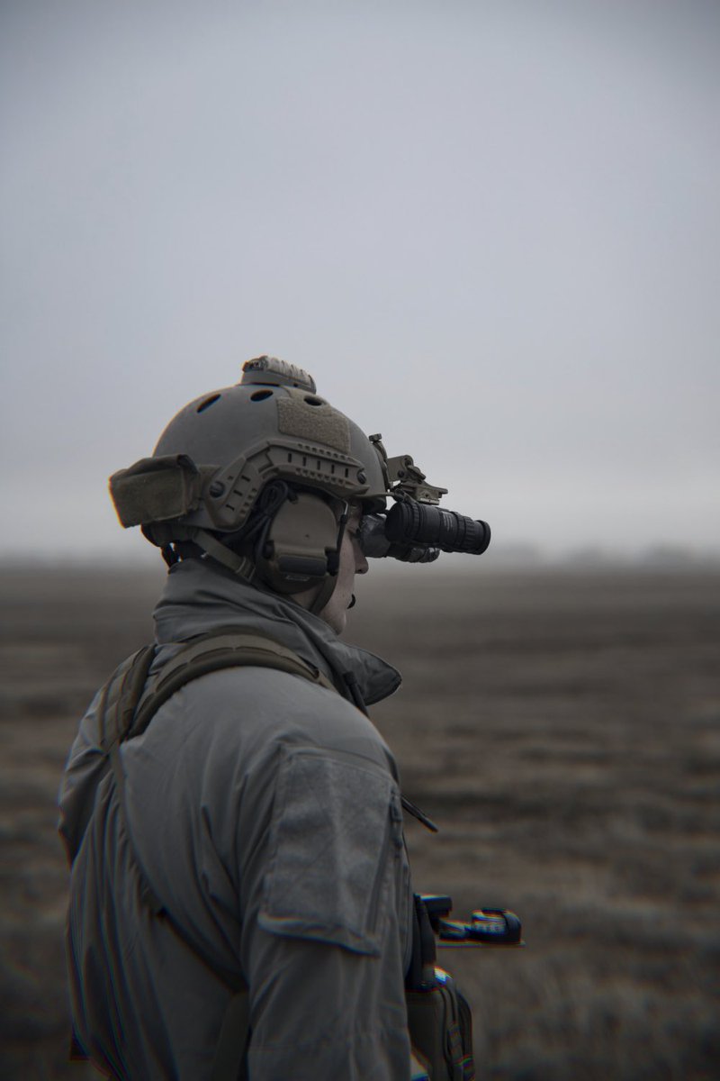 SickleC1's tweet photo. 🏴•Marine Force Recon•🏴

#marine #USMC #marinecorps #Military #fuckisis #gwot #gwotttraplord #warishell https://t.co/OVsvGV1cEA