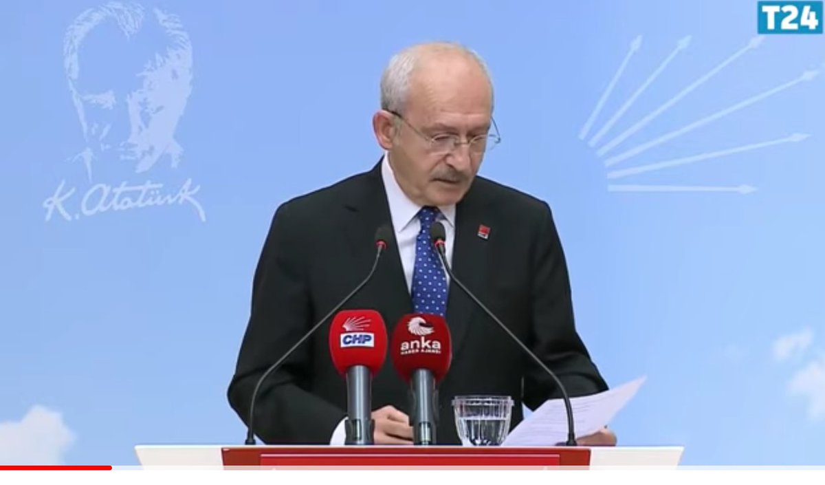 Eline almışsın yine bi kağıt.. Sözde genel başkan... Sende bu acizlik varken eline kağıt sıkıştıran çok olur.. SEN BIRAK, O KAĞIDI YAZAN GELSİN..  ÖZÜR DİLE KILIÇDAROĞLU...