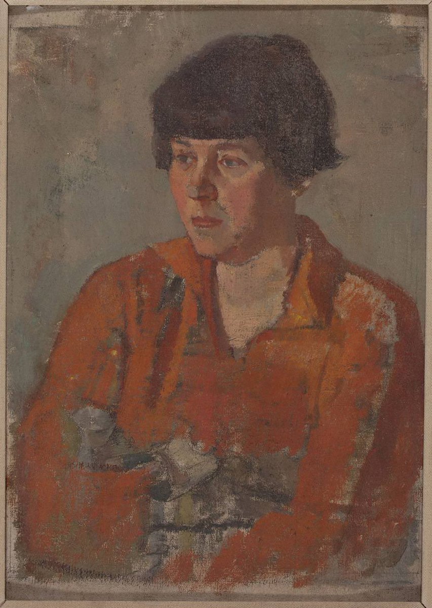  #BeyondRavilious - Peggy Angus is a name that comes up frequently in connection with Eric Ravilious. Some of his best known artworks were made at or near her cottage at Furlongs. But who was she? [thread] Portrait of Peggy by Percy Horton in the collection of  @TownerGallery.