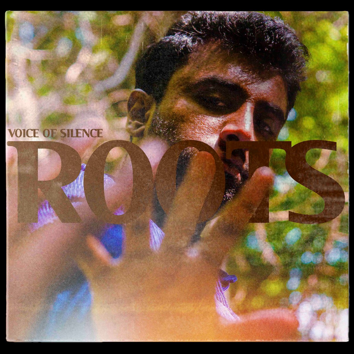 linernotesbyv's tweet photo. My first EP "Roots" is now available for pre-save! https://t.co/NYftt53dyP

"Roots" is a three-song journey of rekindling and redefining my relationship with my creativity. Sometimes we have to lose ourselves to remind ourselves of our roots and strip away everything else. https://t.co/nIbza3okbt