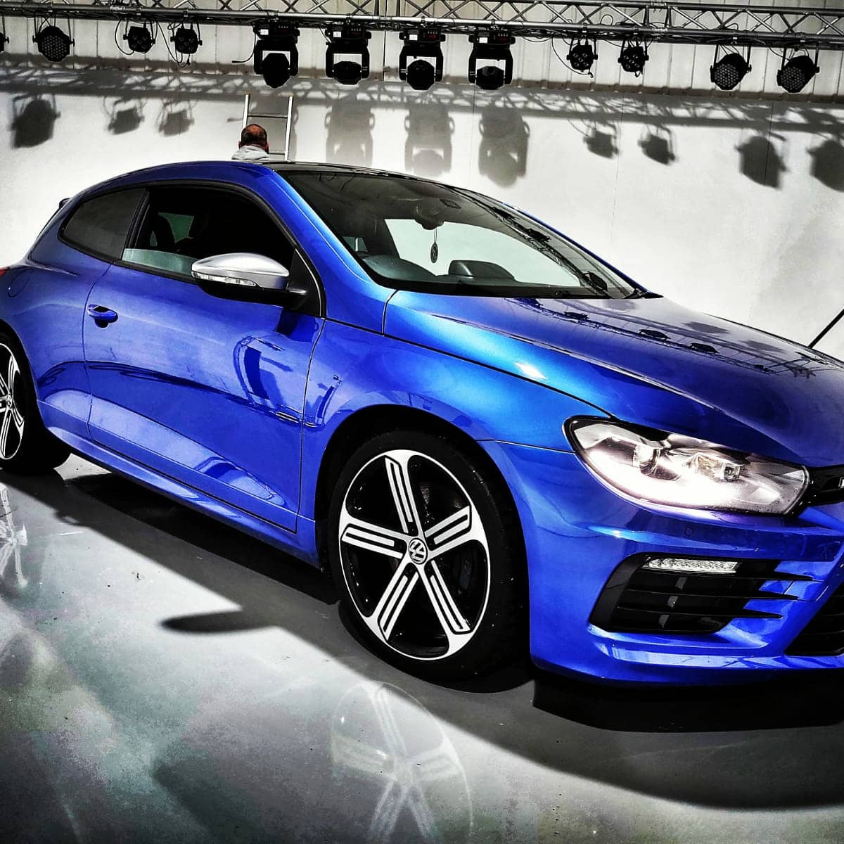 Busy day in the live space today getting ready for more #videoproduction #photography and #livestreaming even found time for a quick photo shoot. Just shows how versatile the space can be. We can configure it to suit any requirements. #Lighting #audio #Video #isdesignlive