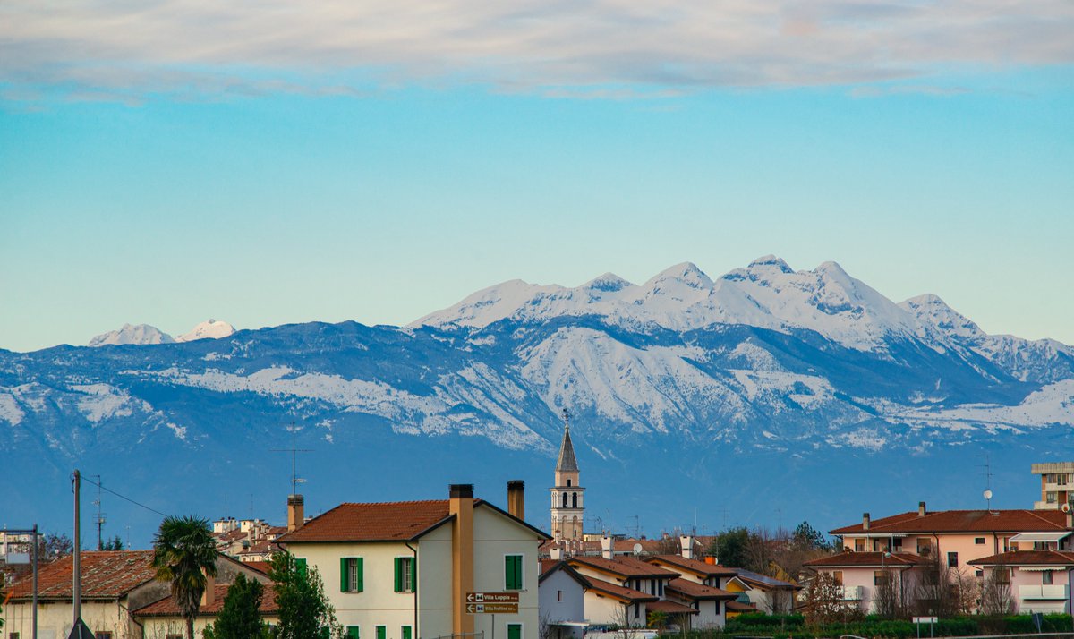 celebrinmattia's tweet photo. #MottadiLivenza #Treviso #Veneto #Piancavallo #ColVisentin #Veneto #Nikon #D800 https://t.co/Erpf3rD2q1