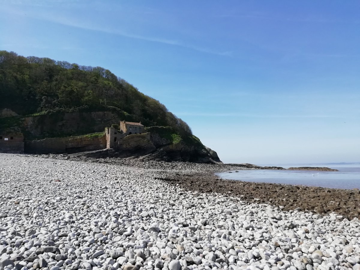 The Inn on Steep Holm (© Thursa Lamoon)