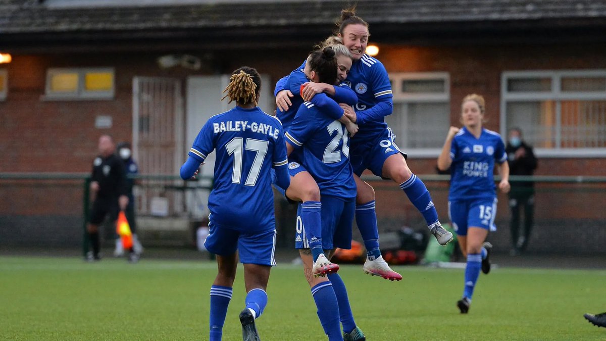 GlennTheFoxile's tweet photo. #6inarow #3pointsclear #LCFCW https://t.co/En29nWKbOR