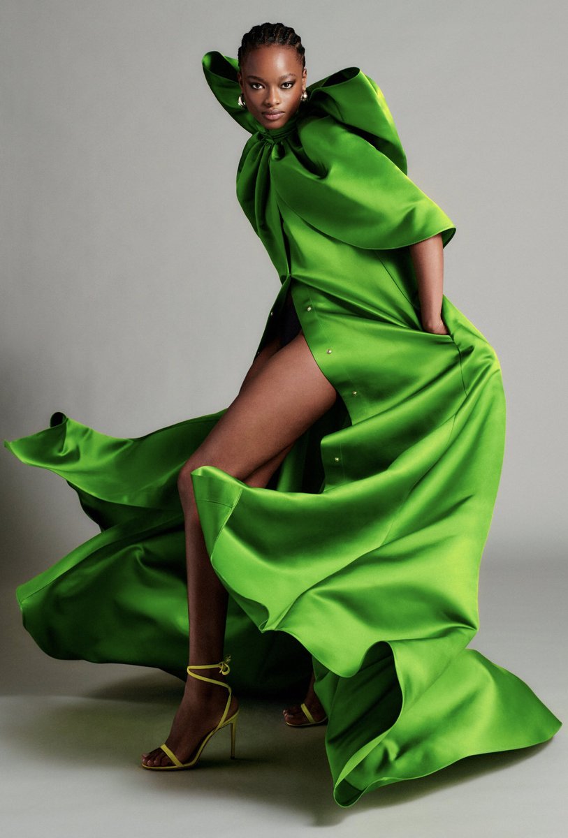 musematter's tweet photo. Mayowa Nicholas in Brandon Maxwell Resort 2021 https://t.co/bHiiAlY7pd