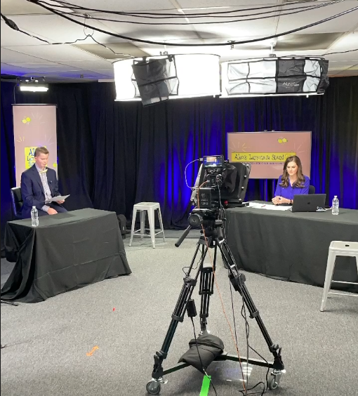 ALSFKansasCity's tweet photo. We raised $100,000 for pediatric cancer research at the 2021 virtual #LemonMixer! Re-watch all of the fun here: https://t.co/DxkdXVOpQJ. A huge thank you to our sponsors, donors, @RachelSantschi, Alex Gordon, @WhitMerrifield, and @GeorgeHBrett for joining us! https://t.co/Klfv2EVM4Q
