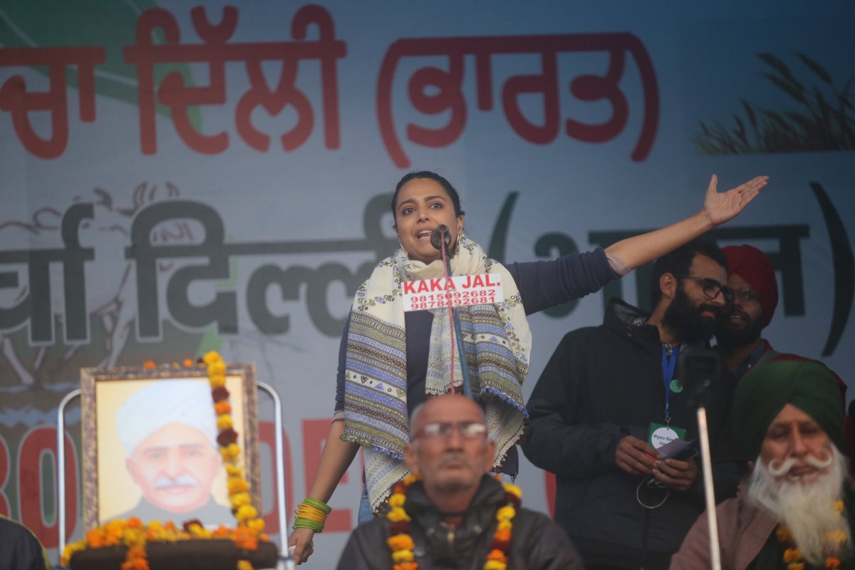 ReallySwara's tweet photo. #CharhDiKala #artistswithfarmers #farmersprotest #tikriborder https://t.co/YaTiwJEgkP