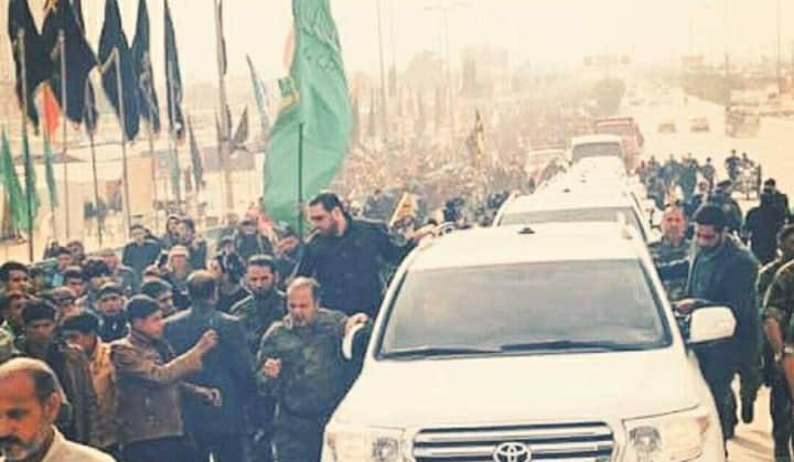 lliri0's tweet photo. هاي شنو دشوفون زين لو لا 🌚😂
#جكساراتنا
#الجكساره
#كلنا_مع_سماحه_الزعيم_الصدر https://t.co/OM1rEu9xeS