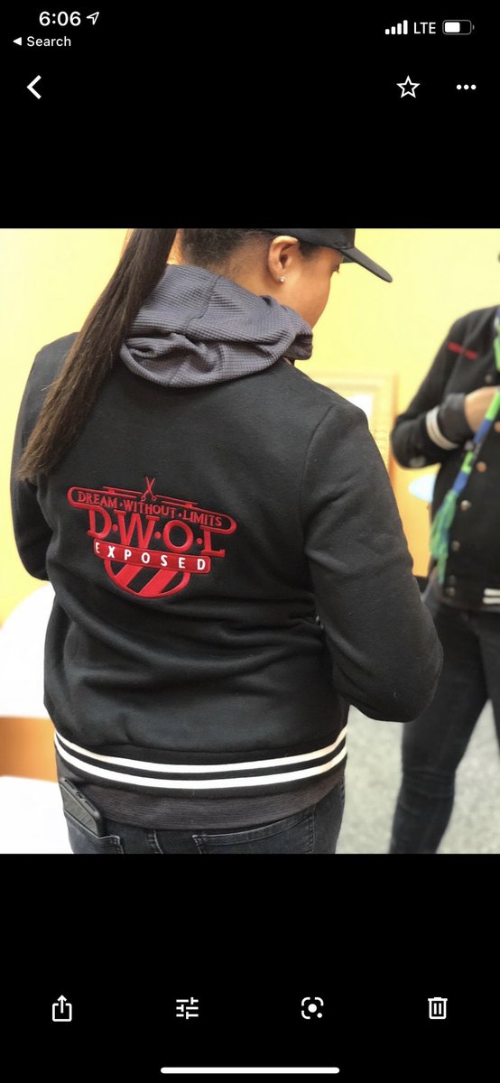 EmbroidAri's tweet photo. Varsity style embroidery! https://t.co/azhcCD4l4I