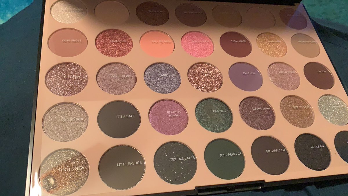 LupusStrong's tweet photo. What are some of your looks with the Morphe 35C Palette @MorpheBrushes @Morphe @ultabeauty https://t.co/VoC1IFJEmP