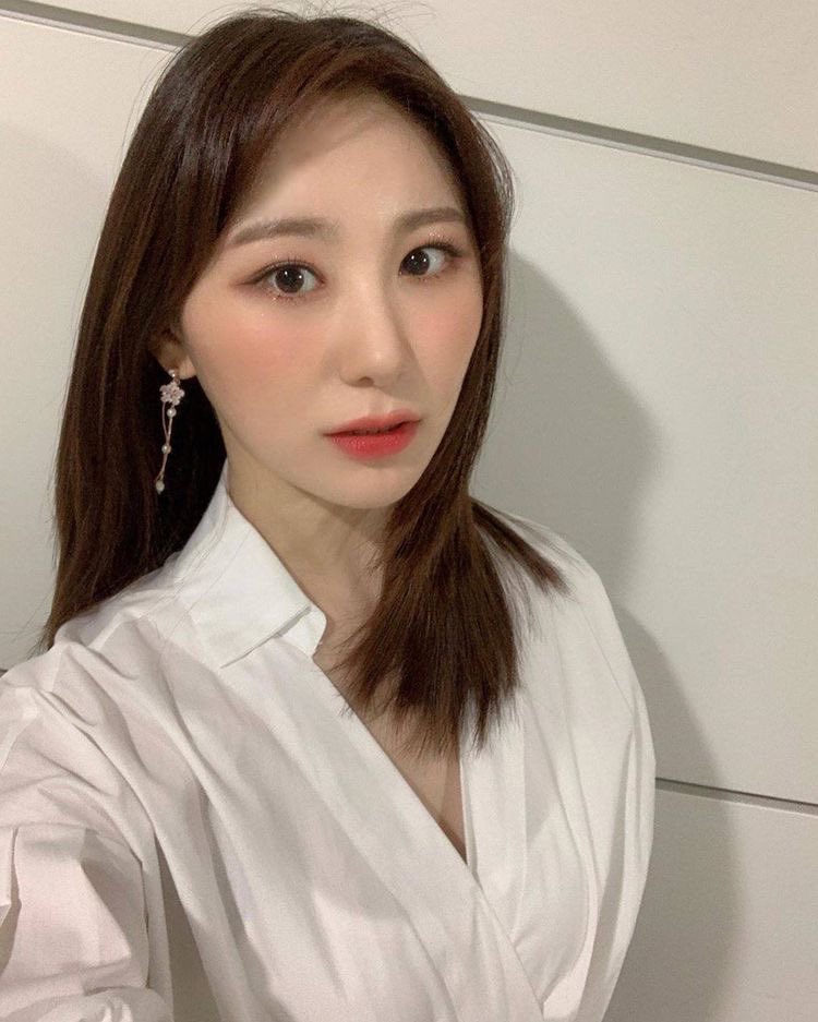 wwflrt's tweet image. happy birthday loml you deserve everything good in life i love you so much &amp;lt;3 

#OurWingsChaeyeonDay
#우리의_따뜻한겨울_채연아_생일축하해