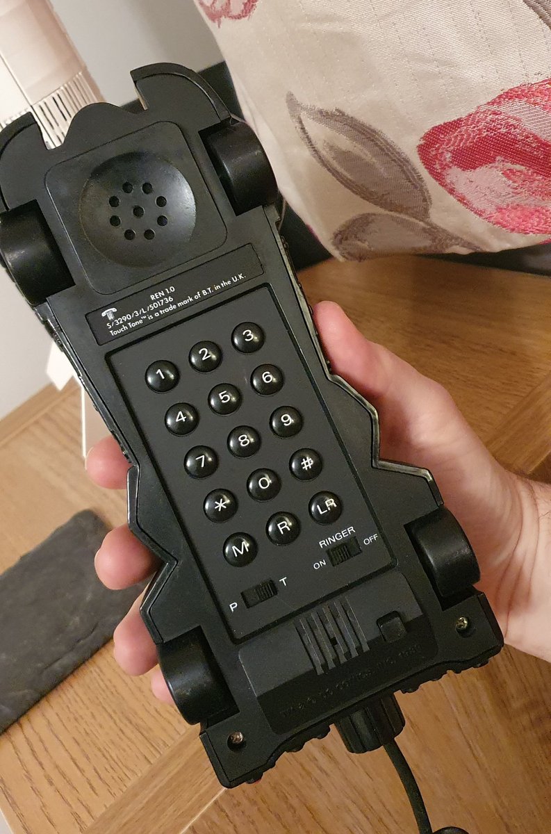 retrogaminggeek's tweet photo. My landline is better than yours.
#PulseorTone
#89Batmobile https://t.co/V3j1NDOdvK