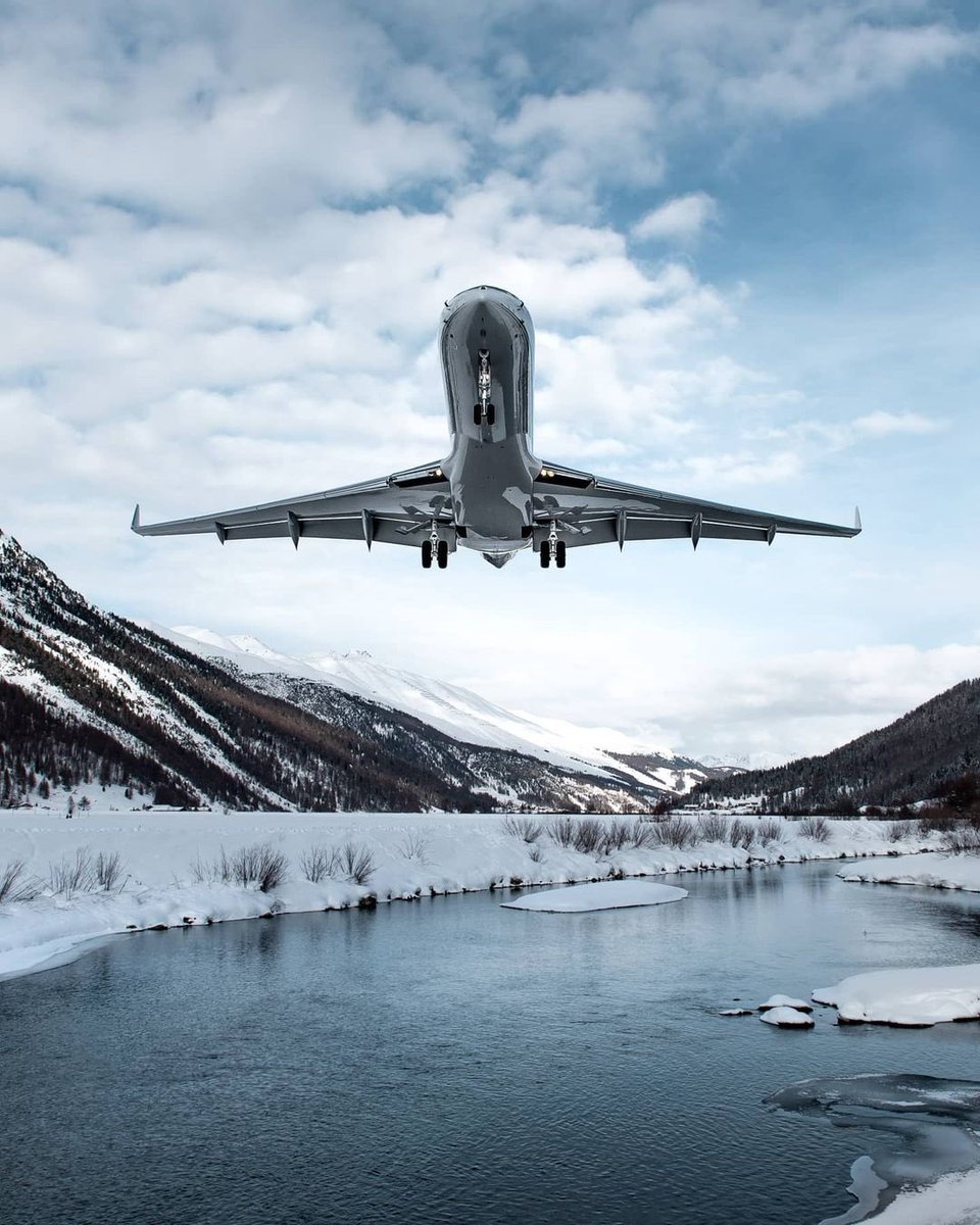 #BusinessJets @mg_aviationphotography ® Maho Beach of the North #Engadin Approach #Bombardier #Global
.
#instagramaviation
#megaplane
#BusinessAviation
#FlyPrivate
#PrivateJet 
#CharterJet
#BizJet
#Flight
#Luxury 
#Travel
#EmptyLeg
#BusinessJet
#CorporateJet
#Aviation