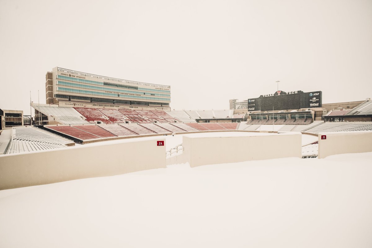 Winter in Raiderland 😍❄️

#WreckEm