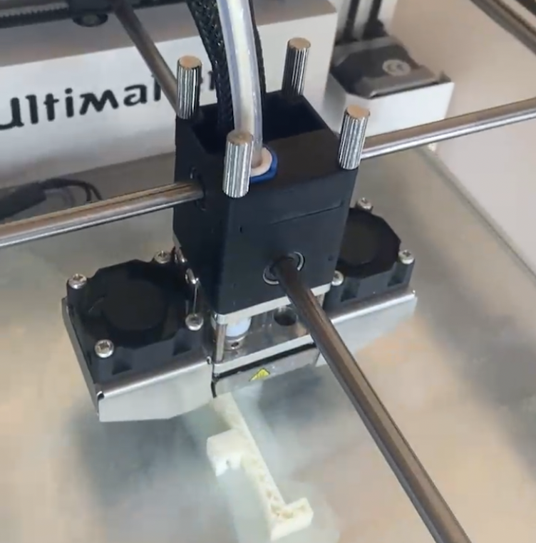 Tom Bijesse tweet media