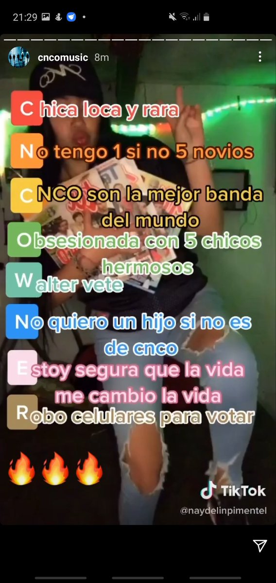 colonsboo's tweet photo. "Walter vete" 😭🤣 https://t.co/4E3JgyM23q