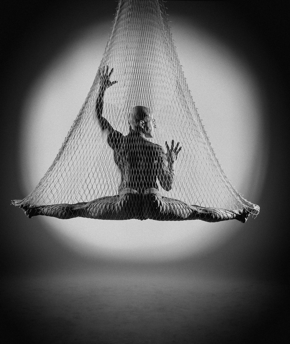 AndromedaCircus's tweet photo. Middle Splits course will be on Thursdays at 10am GMT.
For more info follow the link in Bio or DM me. 🥰
📷 @_MarcosCabrera
#letsgetbendy #followyourdreams #dreamscomestrue #circus #passion #contortion #contortioncourse #flexible #splits #middlesplits #boxsplits #aerialnet https://t.co/dBqygB1uFE