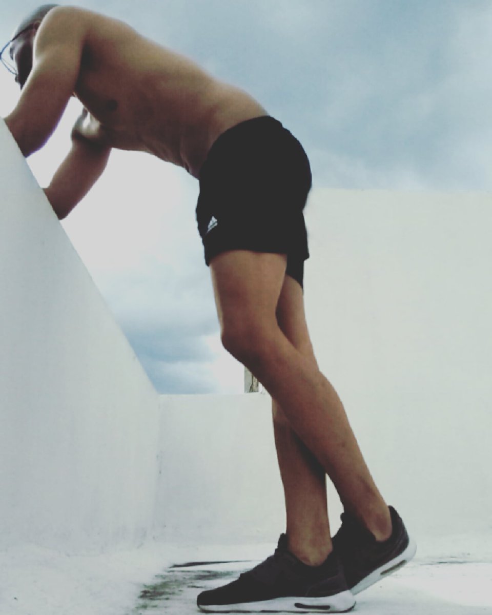 mad_alexander's tweet photo. Tipo tranquilo cogiendo sol... ☉

#SundayMood

#SantoDomingo https://t.co/Ua54XXDYR7