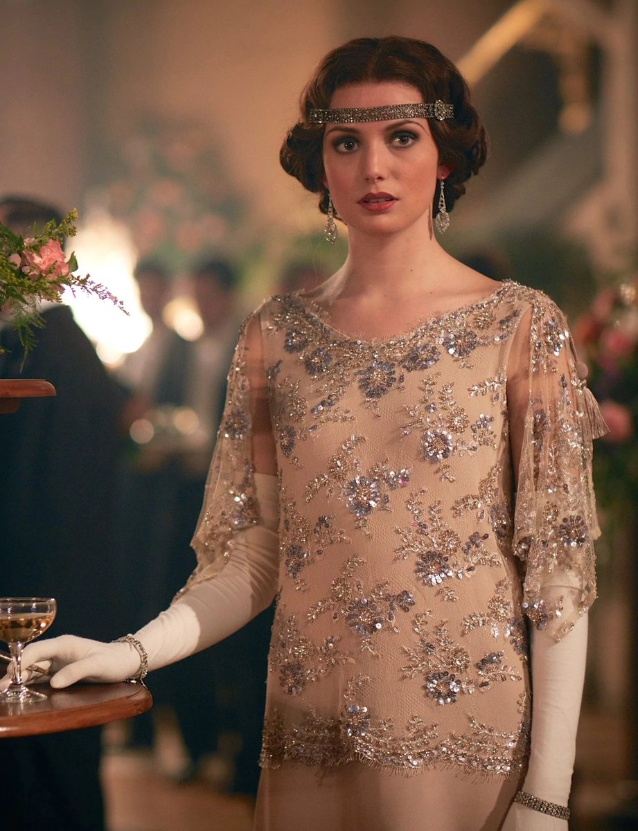Choose one ~ peaky blinders a ball dress/look
