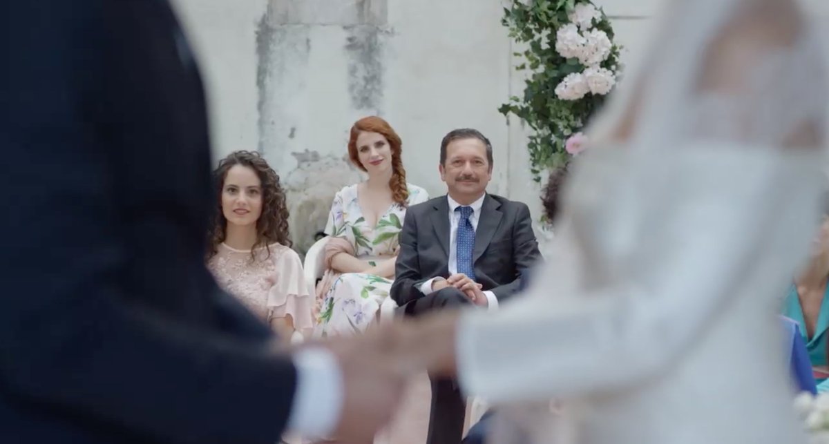 IngegnerCarla's tweet photo. #RoyalMarriageGianicolo - I TESTIMONI❤️#2
Giacomo "GnoccoBrother" Conforti by #SergioAssisi, e dietro di lui il cuore della Suprema #AntoniaLiskova, a metà tra la gioia per Alice e il chiedersi se sua figlia le darà mai una possibilità...
E poi #Anceschi & #Cordelia☀️
#lallieva3 https://t.co/mPvNBmfXT0