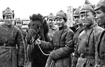 Red Army soldier of (likely) Tuvan origin. Around 8 thousand citizens of the Tuva ASSR, including ethnic Russians, would serve in the Red Army during the duration of the war, out of a population of 90 thousand. Additional pictures are the Tuvan Cavalry squadron.