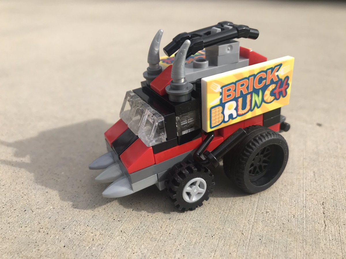 roninbricks's tweet photo. @BricksLa Brick Brunch Truck rebuild contest.
Tim Heiderich designed the original kit that was in our attendee box. Our task was to customize/recreate the brunch truck.
Furiousa’s Wasteland Questionable Meat Grill and Crepes
@LEGO_Group @BricksLa #MadMax https://t.co/swPOlWbQaK