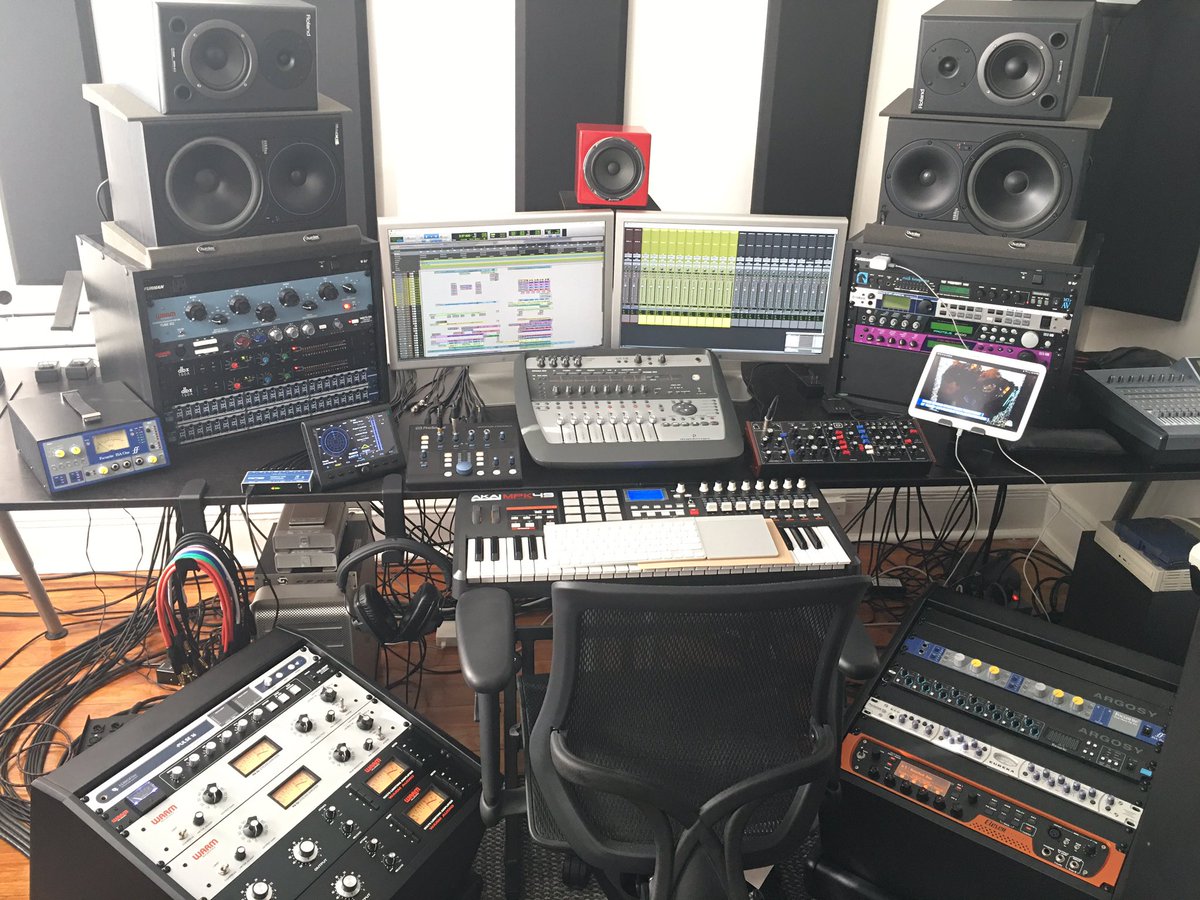 SoundWavStudios's tweet photo. #StudioUpdate almost done!
-
-
-
#hybridmixing
#hybridmix
#analogmixing
#hybridstudio
#analogsumming
#warmaudio
#mixingengineer
#analogstudiogear 
#outboardgear
#protools
#wa73eq https://t.co/7NIKniswuO