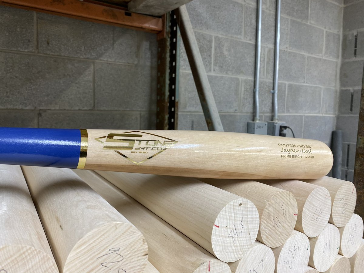 StoneBatCo's tweet image. Custom Pro S5 ❄️❄️❄️
Blue Handle / Natural Barrel