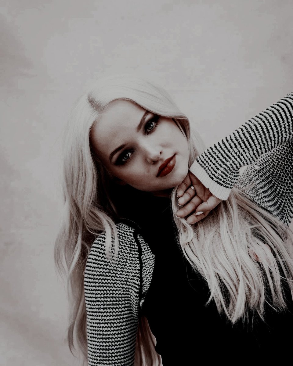  ✧ 𝓢𝙖𝙨𝙝𝙖 𝓓𝙚𝙡𝙞𝙜𝙝𝙩. tweet media