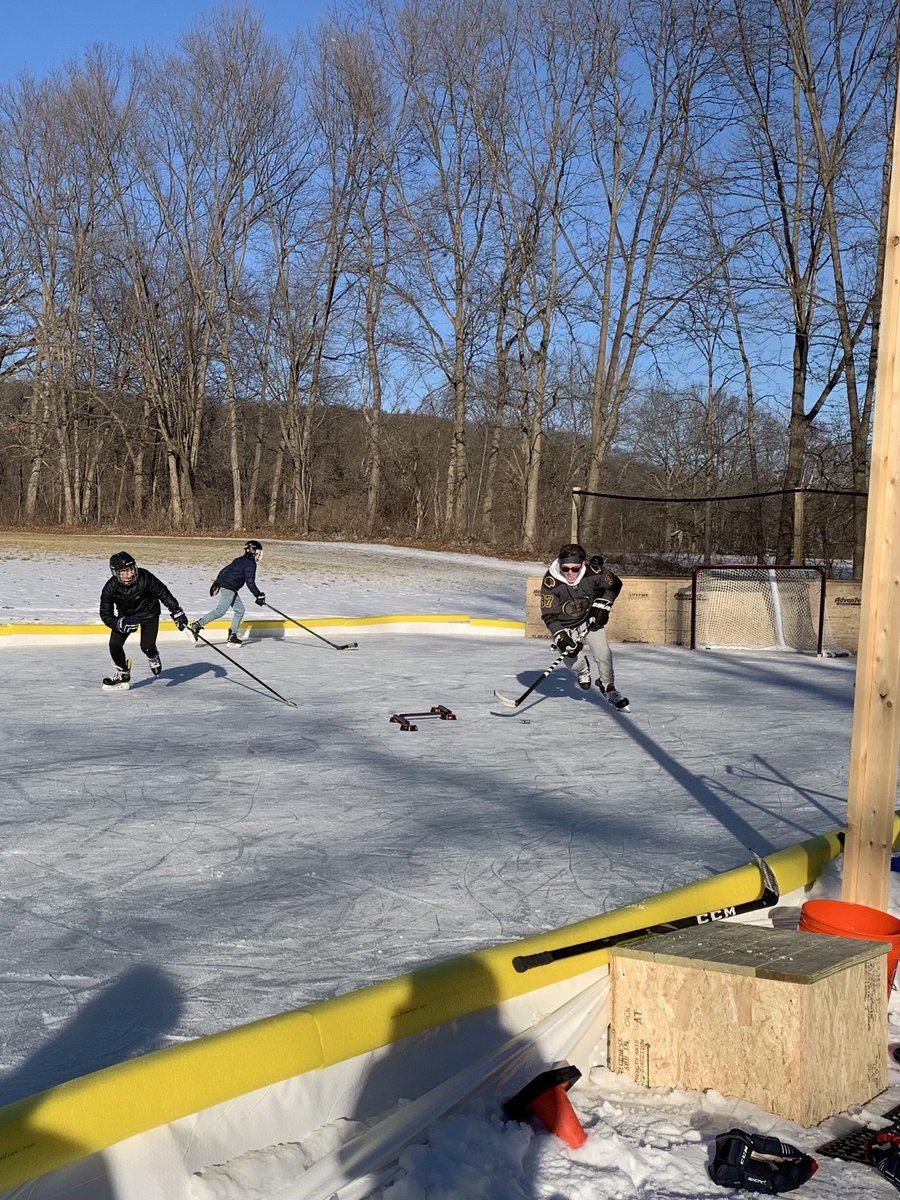 #HSSetupSunday getting the dangle on at the ODR!
⁦<a href="/hockeyshot1/">HockeyShot.com</a>⁩