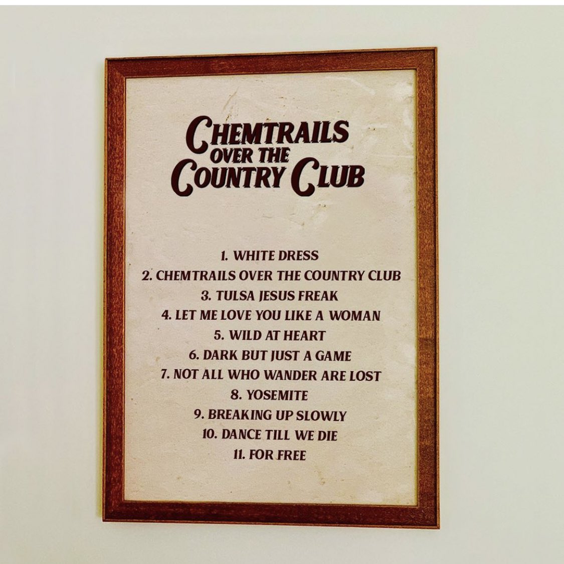 Twitter 上的 Lana Del Rey Latest："LANA DEL REY - CHEMTRAILS OVER THE COUNTRY  CLUB (TRACKLIST) https://t.co/nkxZFWZ2kB" / Twitter