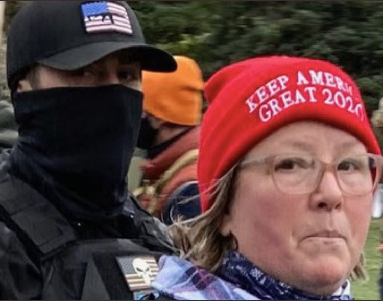 PhilNvestigates's tweet image. Social media did an incredible job of piecing together the clues, beginning with the Getty images pic, leading eventually to Munchel’s FB page.