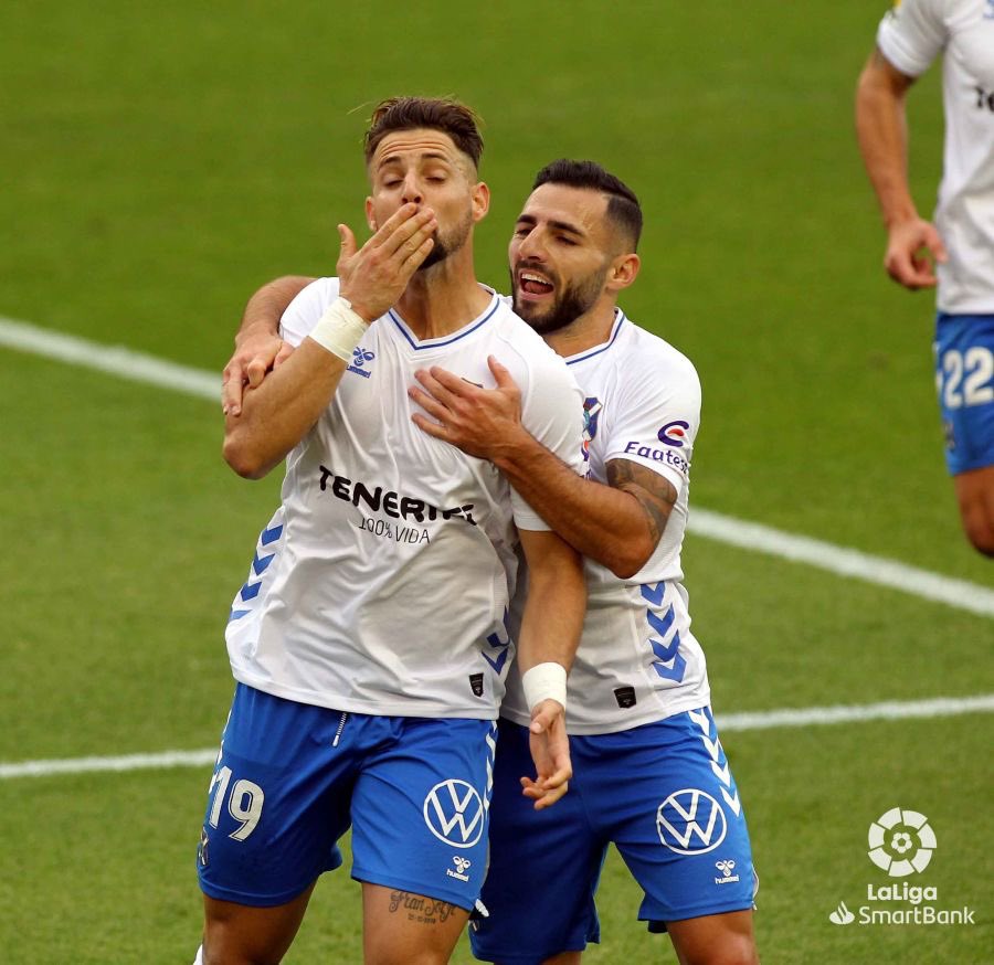 ➕3️⃣ Nuestro #winner <a href="/David_gplata/">nono</a> fue de los destacados y jugó los 90 minutos del triunfo 3-0 del Tenerife sobre el Cartagena en #LaLigaSmartBank