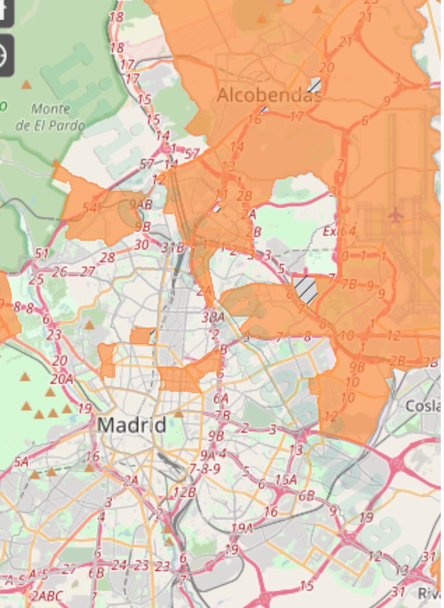 LivingValdbebas's tweet photo. Como si de la aldea de Asterix y Obelix en la Galia se tratara, #Valdebebas resiste sin confinar rodeada de ZBS confinadas. Precaución y cuidado Vecinos, sigamos así y que no avance que estamos al límite https://t.co/cOo1VubFu7
