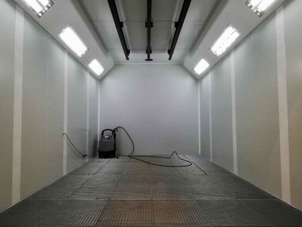 Cabycal's tweet photo. ➡️ The new #manualpowderpainting installation for Manufacturas Ruiz is almost ready to start working. This equipment will paint various iron parts for the outdoor furniture 🪑 manufactured by this company at its plant 🏭 in Murcia (Spain) 🇪🇸. https://t.co/RVJBnngFG4