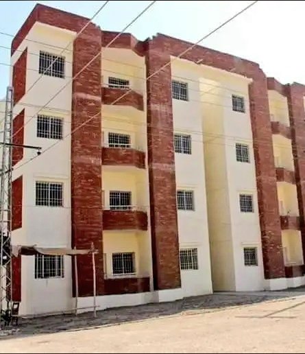 MirSohrab's tweet photo. This is unprecedented, never done before in history of Pakistan.
Following the vision of Shaheed Zulfikar Ali Bhutto and mission of Shaheed Mohtarma Benazir Bhutto.. Chairman @BBhuttoZardari will hand over 1, 024 flats to industrial workers in Sukkur today.
#PPPforLabours https://t.co/Y1BsJULFcN