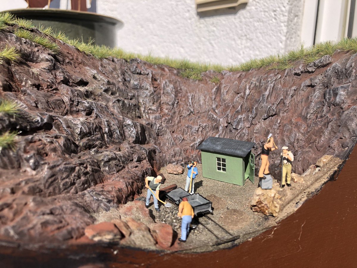 Hier mal ein Bild vom nahezu fertigen Steinbruch Modul 1.