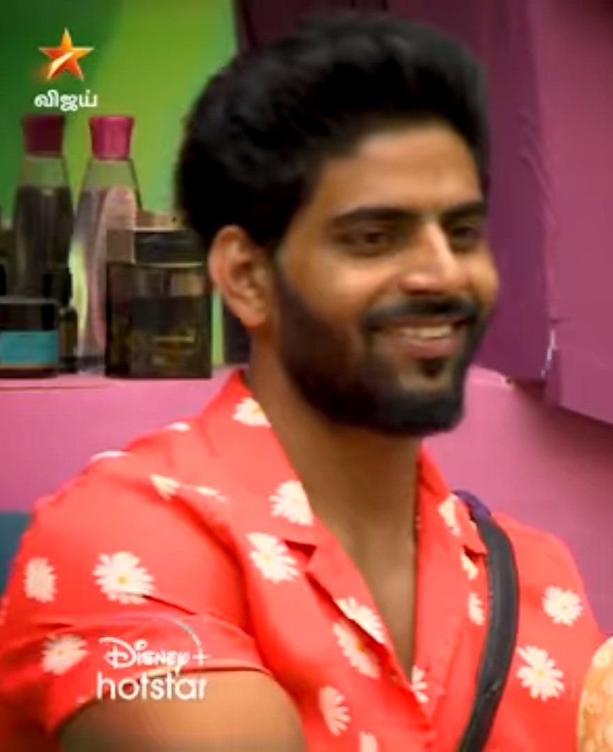 Hot n sweet chilliPs - why doesn't he like orange?