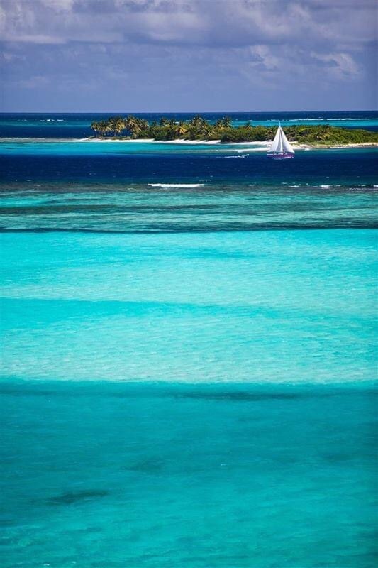 EliteIslandUK's tweet photo. All the right shades of blue this Monday.

#beachgram #beachplease #beautifuldestinations #beautifulhotels #holiday #islandvibes #mindbodyspirit
#mondaymotivation #passionpassport #ocean #relax  #travelgram #ttot #wellbeing #wanderlust https://t.co/BZNtzPX0HP
