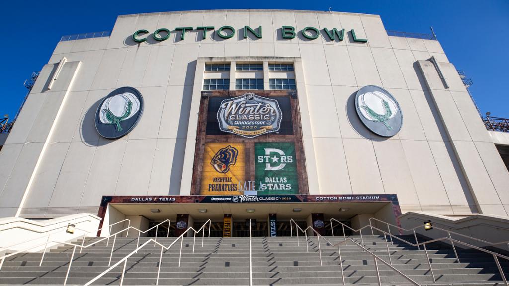 RockyC23's tweet photo. Cotton Bowl
Dallas, Texas
#BTSTour
#BTSxDallas
#BTSxTexas https://t.co/b11ZIjYmkt