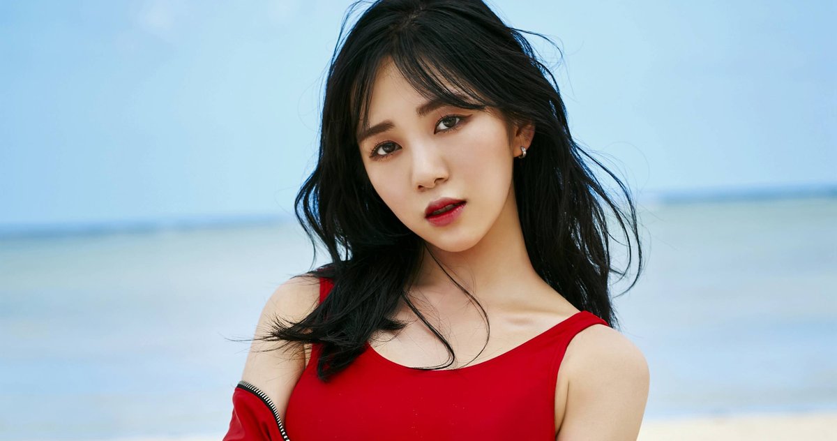 allkpop's tweet photo. Mina lashes out at netizen demanding proof that Jimin bullied her, posts medical diagnosis from hospital
https://t.co/WDbBtQPR7n https://t.co/445f6KB2E3