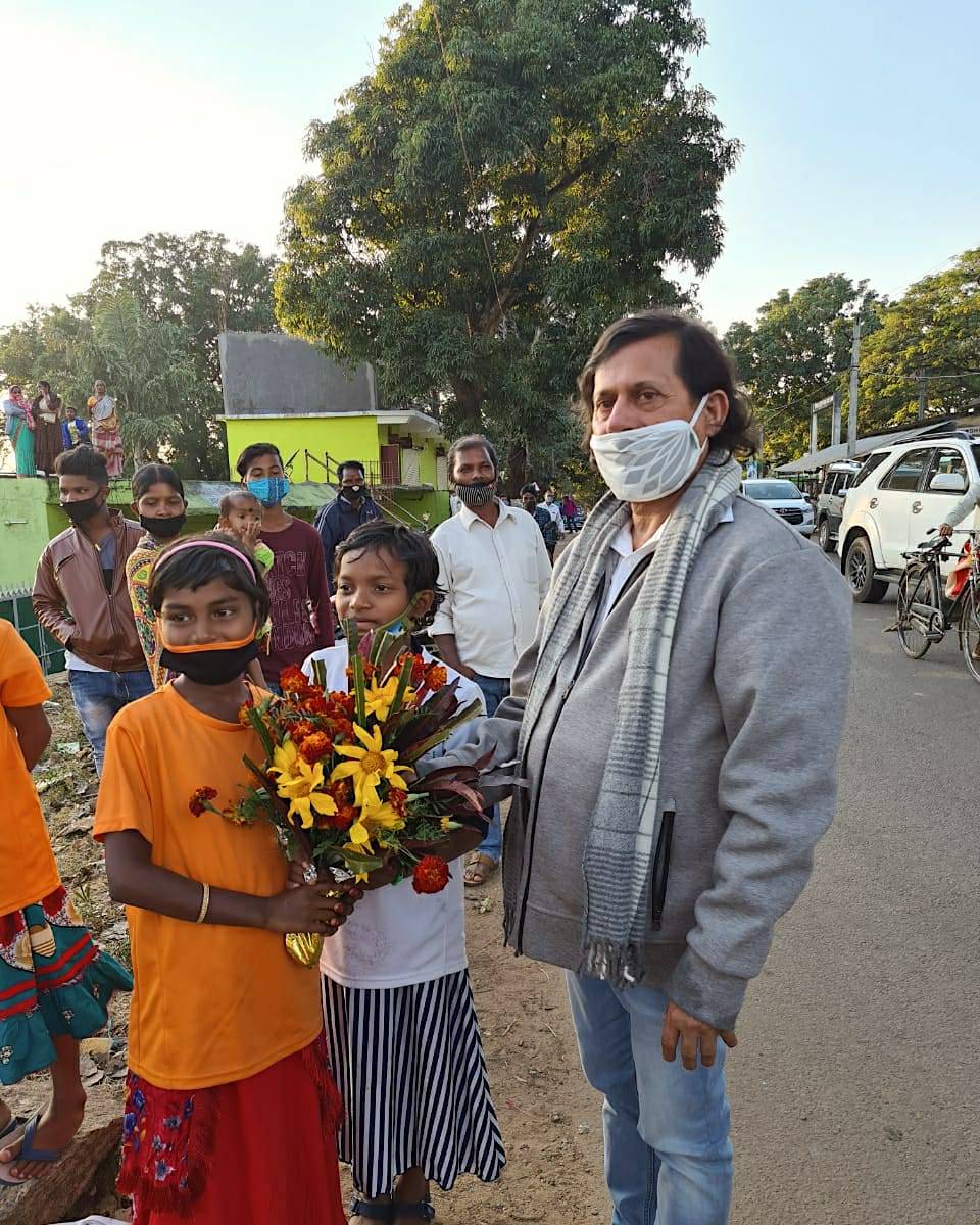 achyuta_samanta's tweet photo. "Your opulence is not for you to spend it all yourself...draw only what you need to keep breathing and protecting yourself...rest invest on social welfare with return."

#ASQuotes
#MondayMotivation https://t.co/6PonW6xN7b