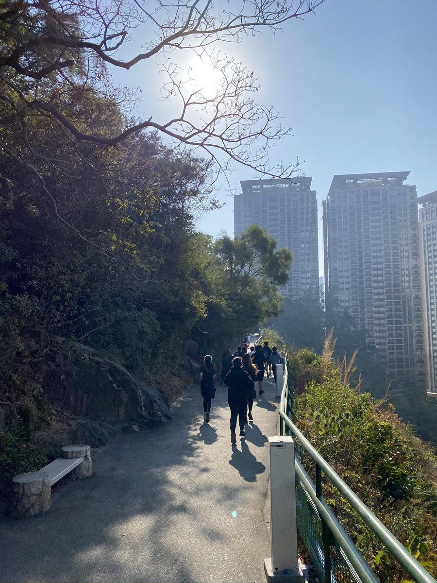 Ty_KochPE's tweet photo. Making the most of some nice weather with a mini X-Country unit! 🏃‍♀️ 🏃 #TISMacao https://t.co/8KCQjxihUT