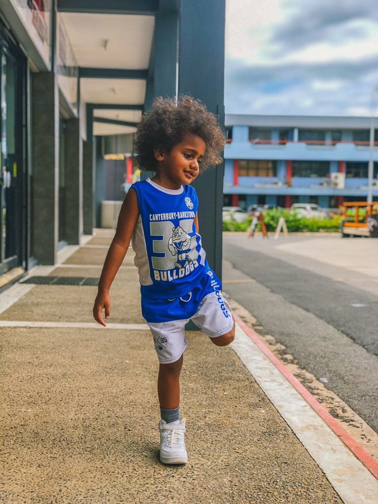 _YLensFiji's tweet photo. To our haircut today #afrobaby #nepoil @_rararua https://t.co/t62SpAQwB7
