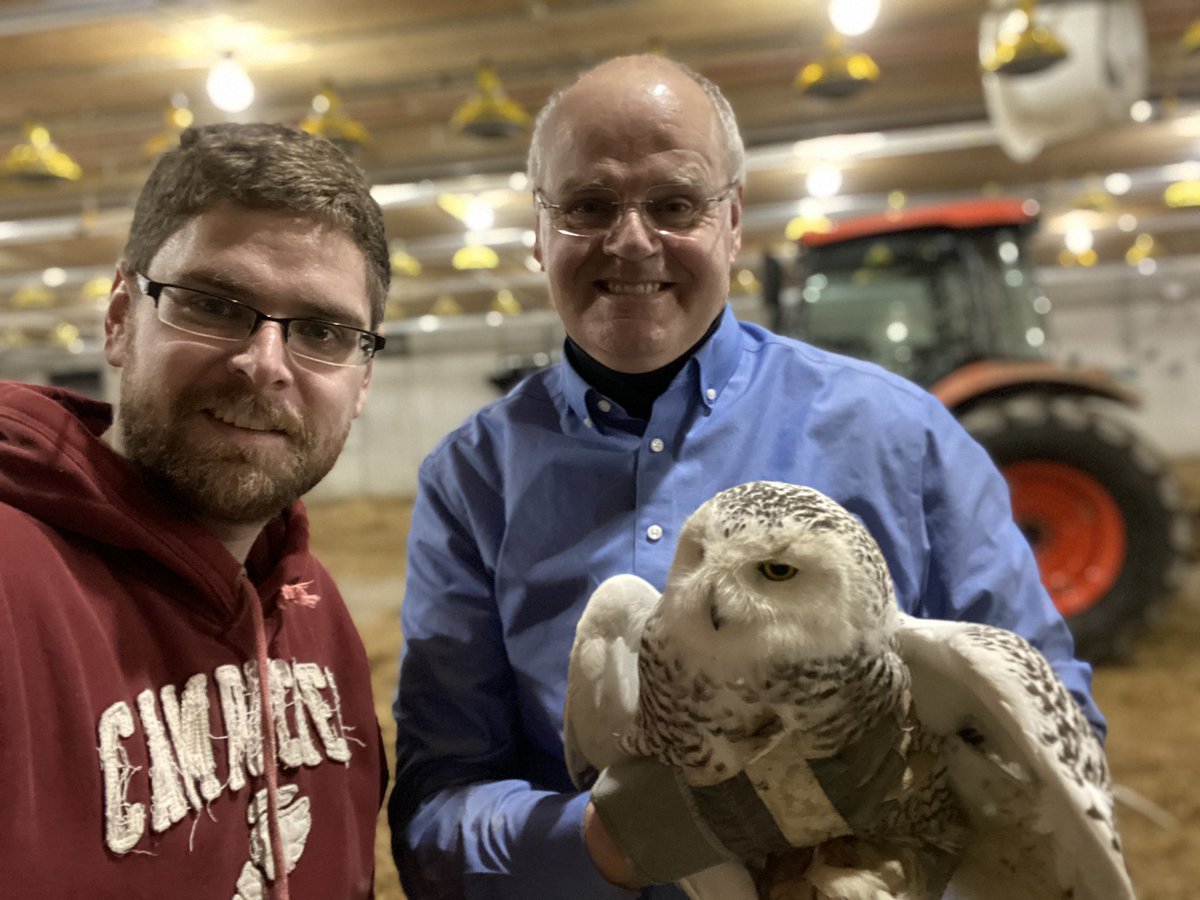 pverkley's tweet image. Was not expecting this when I got to the barn this evening to spread out the straw...